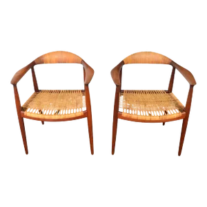 Mid 20th Century Pair of Hans Wegner Jh-501 Round Chairs in Teak + Cane