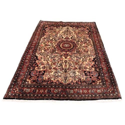 Middle Eastern Bidjar Rug in Hand-Knotted Wool For Sale - Image 4 of 7