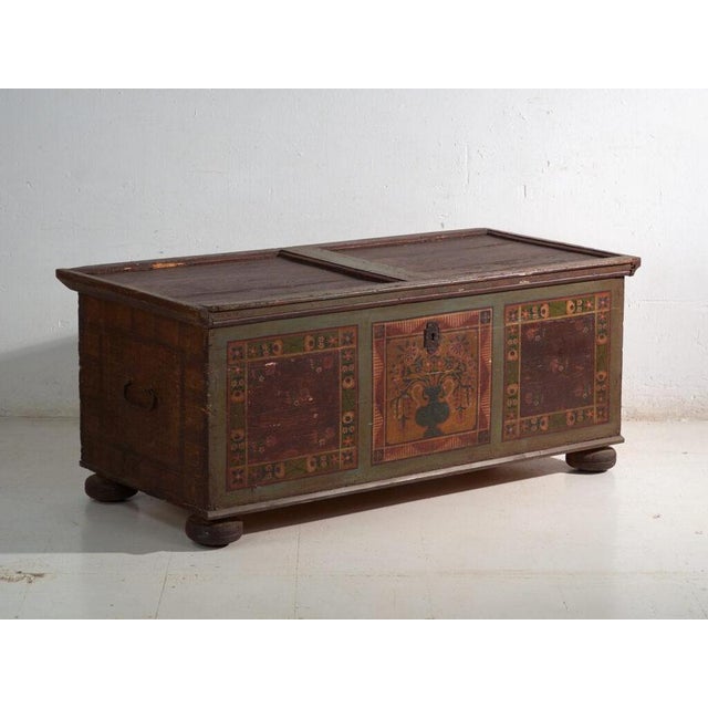 Antique Painted Dowry Chest in Pine, Central Europe, 1850 For Sale - Image 15 of 15