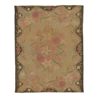 Antique 20th Century Hooked Floral Rug With Colorful Bouquet Design - Rug & Kilim For Sale