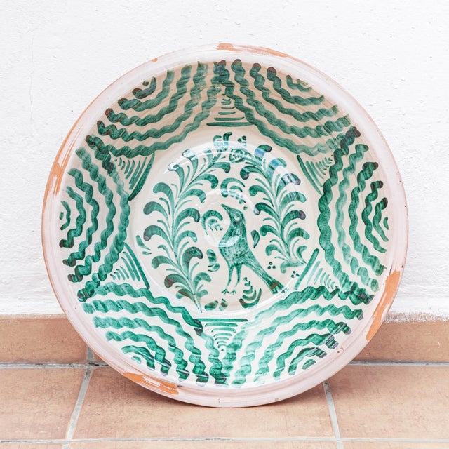Early 21st Century Spanish Revival Hand-Painted Ceramic Lebrillo Wall Bowl with Bird from Fajalauza, Granada, 2010s For Sale - Image 5 of 13