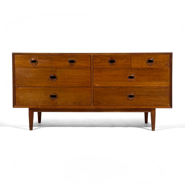 Mid-Century Modern Jack Cartwright 8-Drawer Dresser by Founders Furniture For Sale - Image 3 of 10