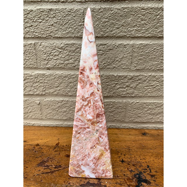 Late 20th Century Pink Marble Obelisk With Dramatic Veining For Sale - Image 5 of 8