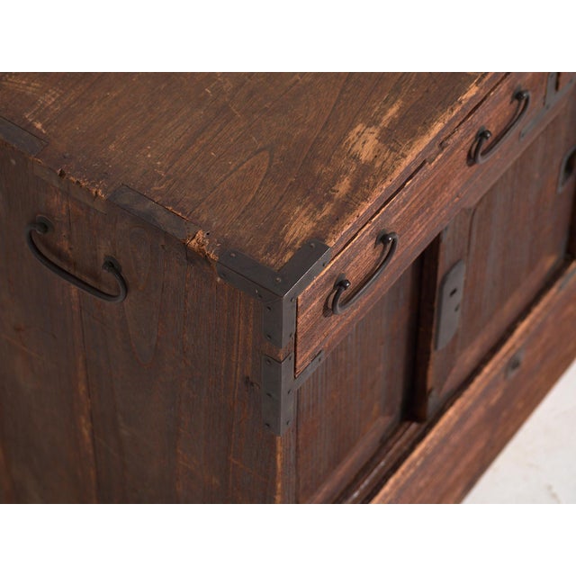 Small Antique Japanese Tansu Cabinet, 1890s For Sale - Image 11 of 15