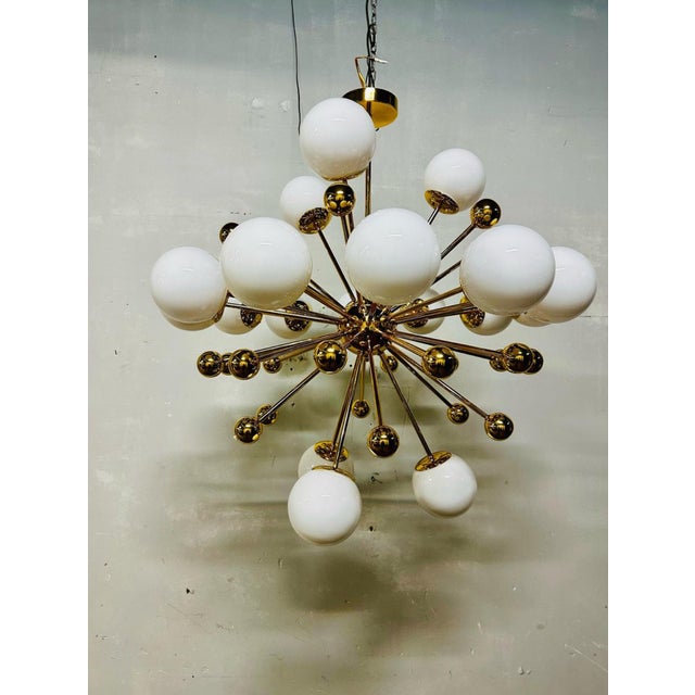 Vintage Italian Sputnik Chandelier in Brass and Opaline Glass, 1970s For Sale - Image 9 of 9