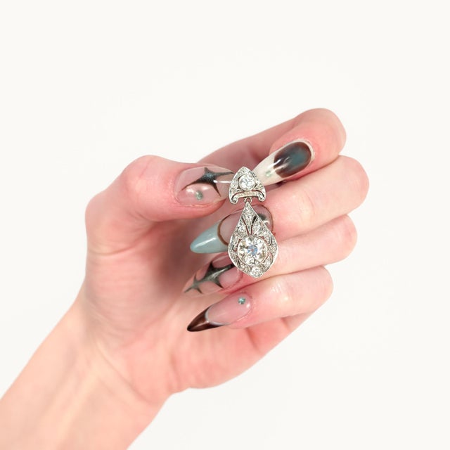 Antique Art Deco Platinum & Old European Cut Diamond Pendant for a Necklace For Sale - Image 4 of 15