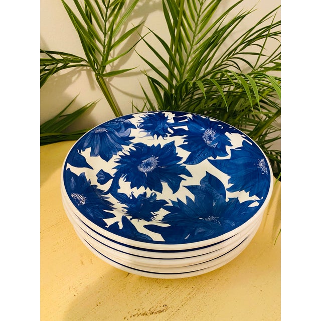Ceramic Vintage Ceramica Quadrifoglio Italian Decorative Blue & White Floral Large Plates - Set of 6 For Sale - Image 7 of 12