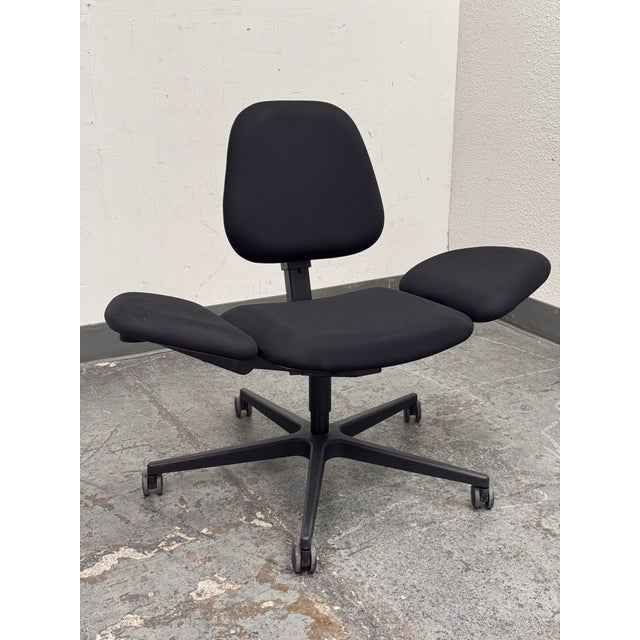 Design Plus Gallery presents a Beyou Meditation Office Chair. This innovative, patented transforming chair rethinks how we...