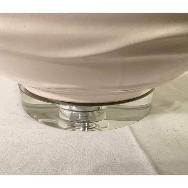 Contemporary Jamie Young Cream "Ribbon" Ceramic Lamp and Linen Shade For Sale - Image 3 of 5