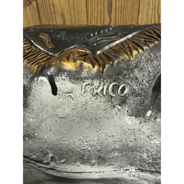 Chinoiserie Mid 20th Century Black and Gold Elephant Plant Stand For Sale - Image 3 of 9