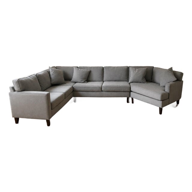 2022 3-Piece Sectional Sofa With Cuddler Chaise – New Zealand Moss Fabric For Sale