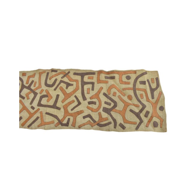 Tan Early 20th Century Kuba Royal Appliquéd Raffia Textile 132x23 Inch For Sale - Image 8 of 11