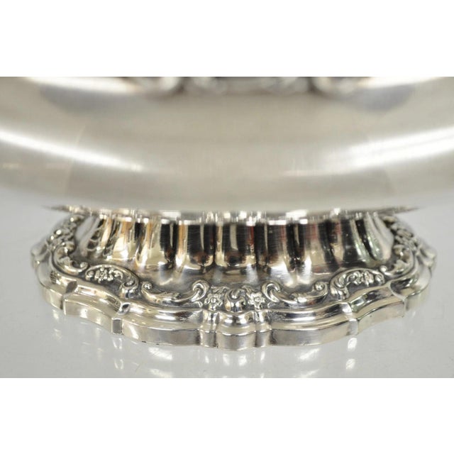 Lunt Silver Vintage Victorian Silver Plated Oval Pedestal Centerpiece Fruit Bowl by Lunt For Sale - Image 4 of 11