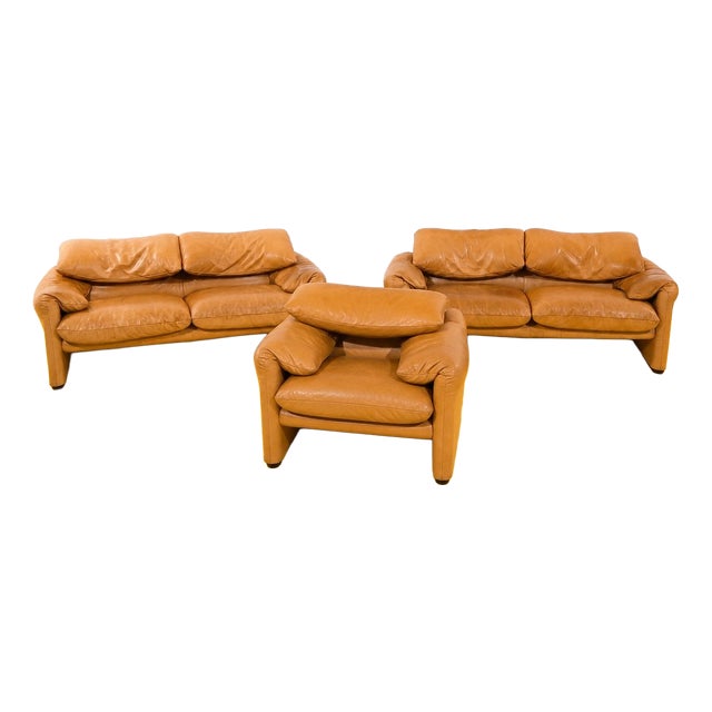 Maralunga Living Room Set in Tan Leather by Vico Magistretti for Cassina, 1970s, Set of 3 For Sale
