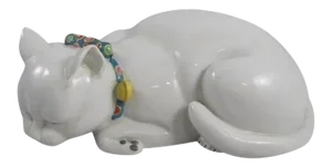 19th Century Japanese Meiji Kutani Porcelain Cat