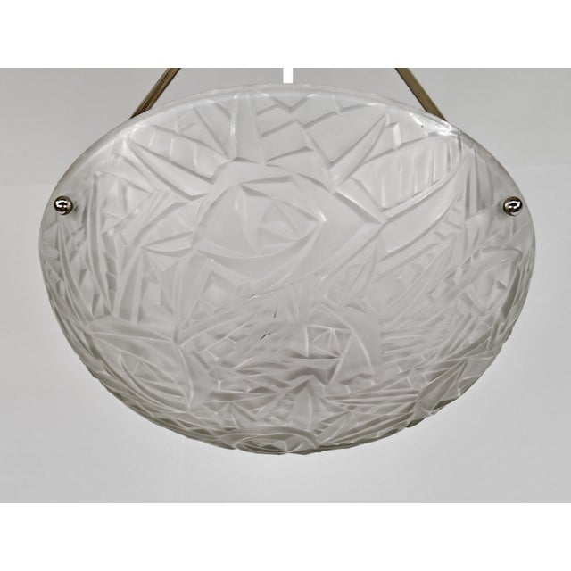 French Art Deco Pendant Light by Noverdy 1930s - Floral Frosted Glass & Nickeled Bronze For Sale - Image 6 of 10