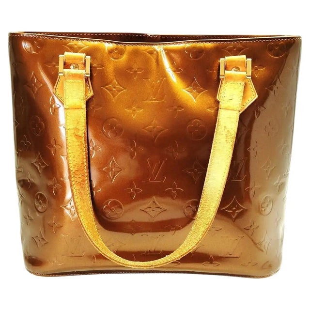 A 2000 Louis Vuitton Brown Patent Leather and Vachetta Houston Shoulder Bag For Sale - Image 6 of 18