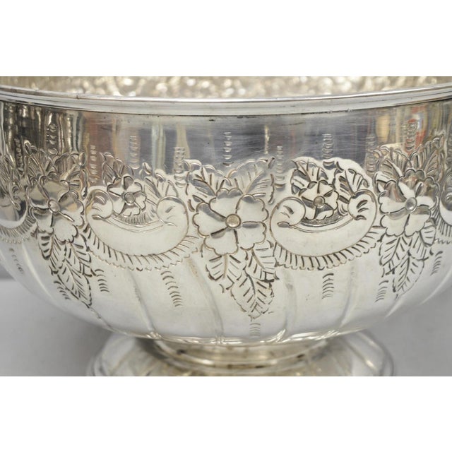 Vintage English Sheffield Kentshire Silver Plated Punch Bowl Set with 12 Footed Cup For Sale - Image 11 of 18