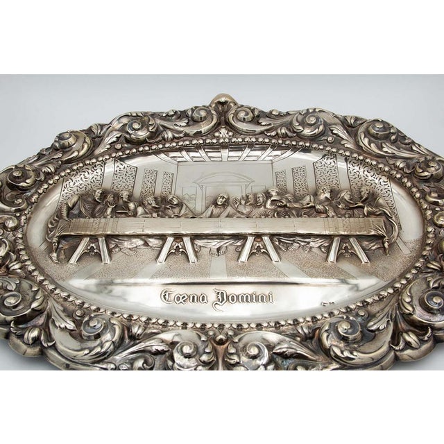 Wall Salver with High Reliefs of the Last Supper, in Good conditions. Designed 1920 to 1949