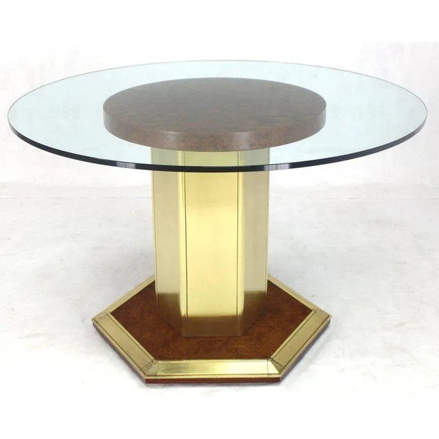 Henredon Mid-Century Modern Henredon Round Brass Burl Wood Dining Table For Sale - Image 4 of 9
