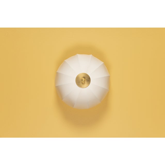 Mitzi Meshelle 13.5 in. 1 Light Flush Mount in Aged Brass Finish For Sale In New York - Image 6 of 8