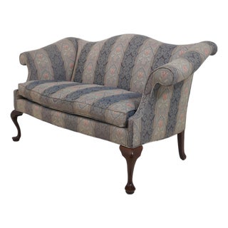 Southwood Queen Anne Mahogany Camelback Loveseat For Sale
