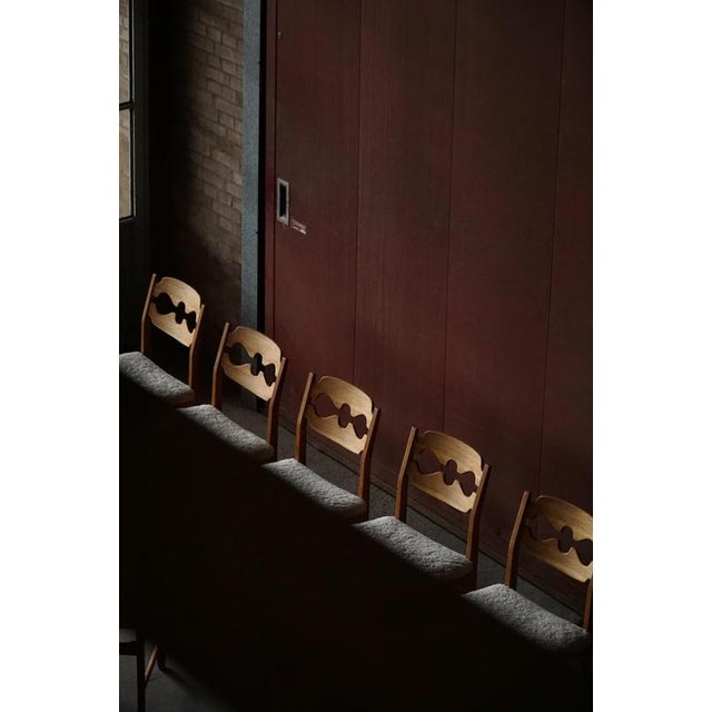 Razorblade Dining Chairs in Oak & Lambswool from Henning Kjærnulf, 1960s, Set of 6 For Sale - Image 13 of 15