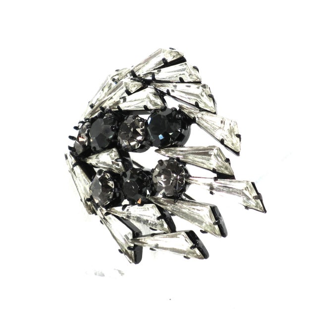 Vintage Crystal Triangles "Black Diamonds" Brooch 1950s For Sale In Orlando - Image 6 of 10