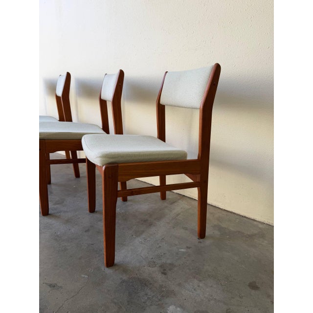 Wood Set of 4 Mid Century Danish Teak Dining Chairs – Scandinavian Modern Chairs 1960s For Sale - Image 7 of 10