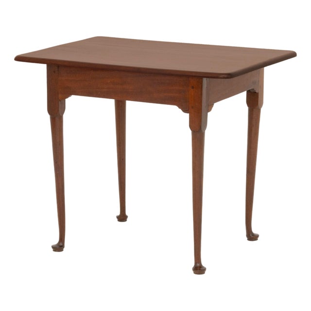 Queen Anne Style Mahogany Tea Table, 19th Century For Sale