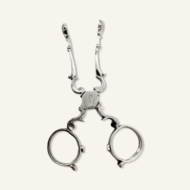 17th Century 17th Century Silver Sugar Scissor Tongs For Sale - Image 5 of 8