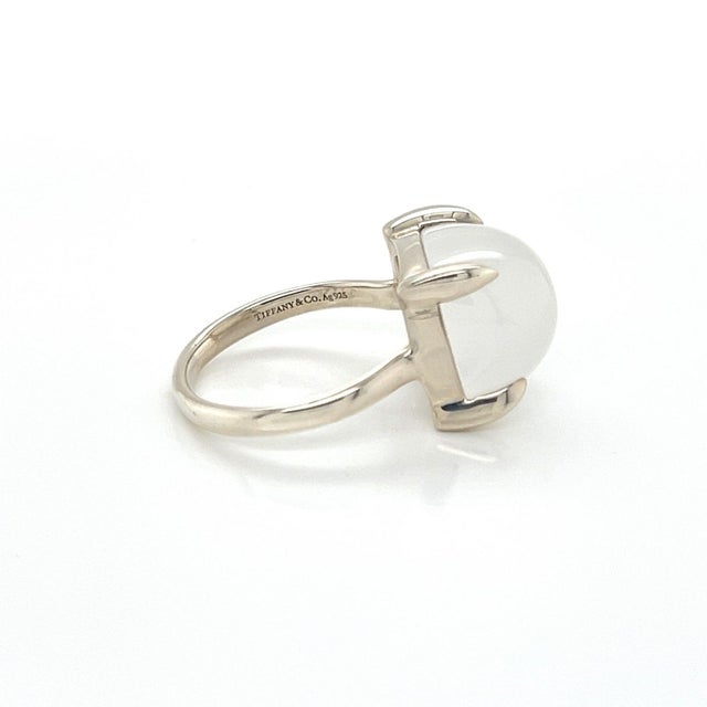 Tiffany and Co. Tiffany & Co. Paloma Picasso Sugar Stacks Milky Quartz Sterling Silver Ring Size 6 For Sale - Image 4 of 8