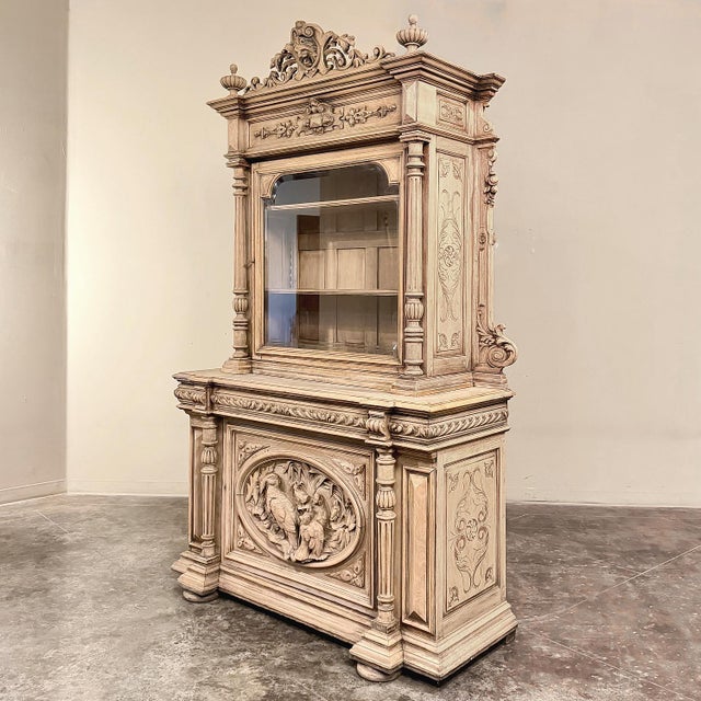 Wood 19th Century French Renaissance Revival Bookcase ~ Bibliotheque in Stripped Oak For Sale - Image 7 of 18