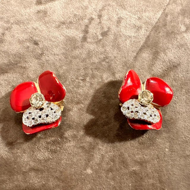 1970s Costume Jewelry Brilliant Red Clip-on Earrings by Valentino For Sale - Image 11 of 12