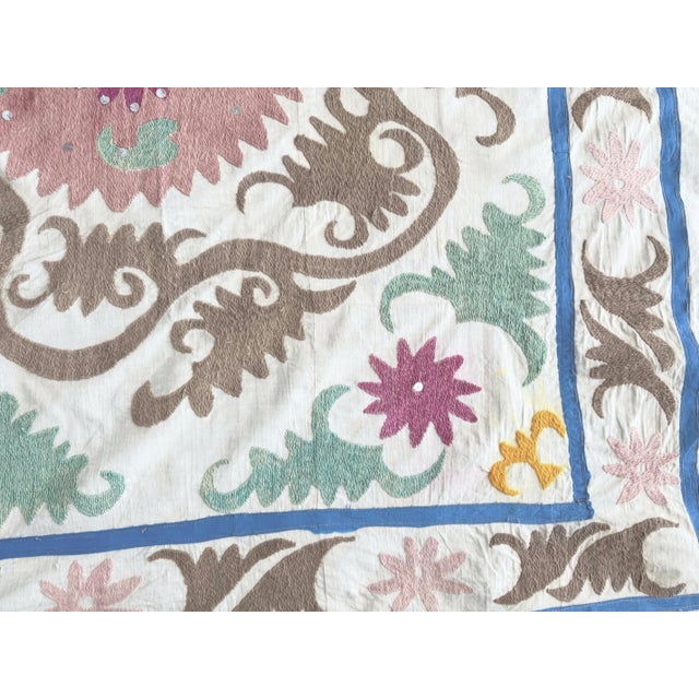 Hand-Embroidered Neutral Tan Suzani Tapestry, 3'10'' X 4'2'' For Sale In New York - Image 6 of 8