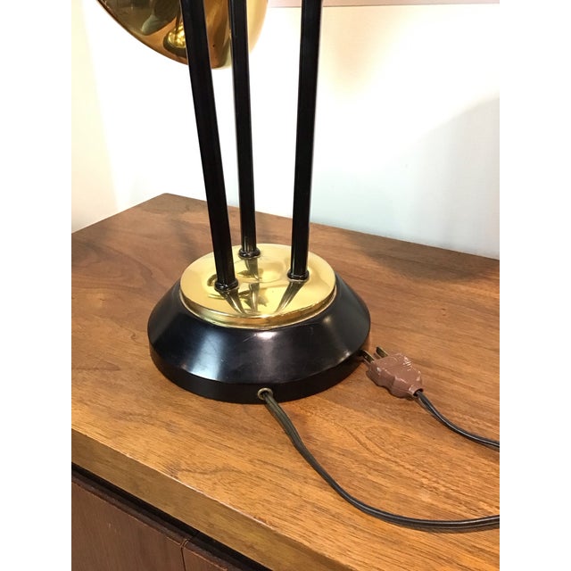 Metal Mid-Century Modern Thurston Triennial Gold Table Lamp, Circa 1960s For Sale - Image 7 of 10