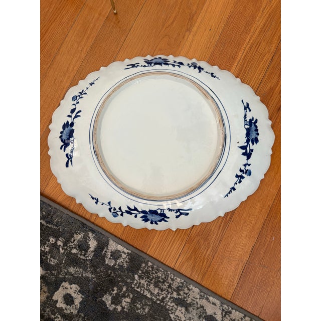 Late 19th Century Meiji Period Large Imari Platter With a Cat For Sale - Image 9 of 12