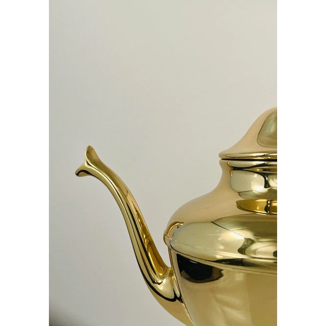 Hollywood Regency Vintage Mirror Finish Gold-Tone Tea Pot For Sale - Image 3 of 6