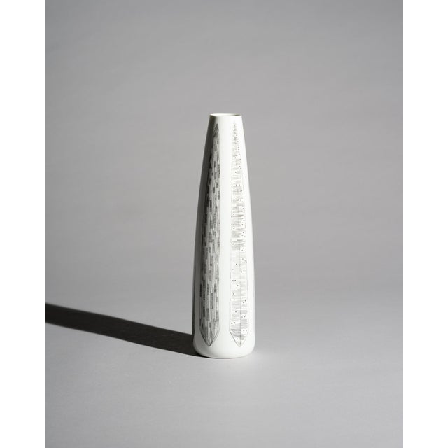 Hutschenreuther Porcelain Vases by Hans Theo Baumann & Cuno Fischer, Germany, 1960s, Set of 2 For Sale - Image 17 of 18
