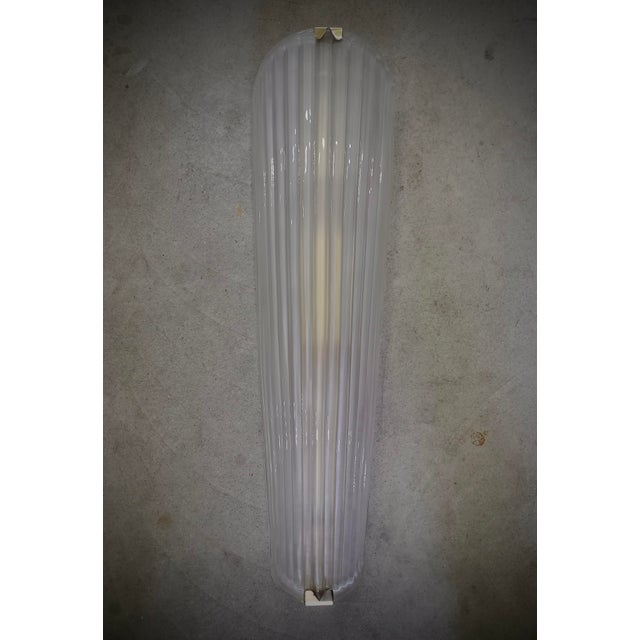 Beautiful assembly for this Murano glass applique. A very particular and rare glass to find, a transparent effect,...