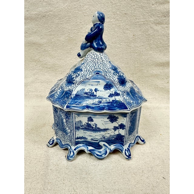 Cornflower Blue Replica of Delft Tobacco Box For Sale - Image 8 of 12