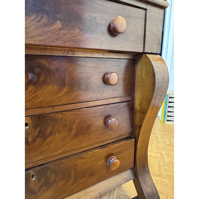 Wood American Late Classical Flame Mahogany Chest of Drawers With Glove Boxes, Circa 1840 For Sale - Image 7 of 12
