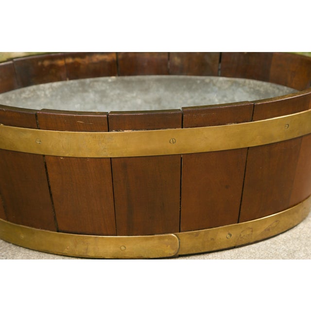 English 1870s Oval Oak Planter or Wine Cooler with Brass Braces and Liner For Sale - Image 9 of 12
