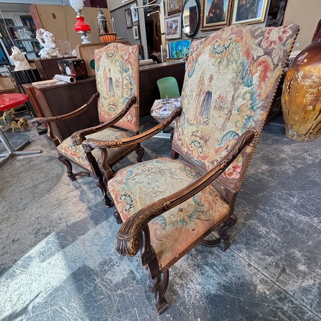 Antique Walnut Armchairs Upholstered with Aubusson, France, 1700, Set of 2 For Sale - Image 10 of 18