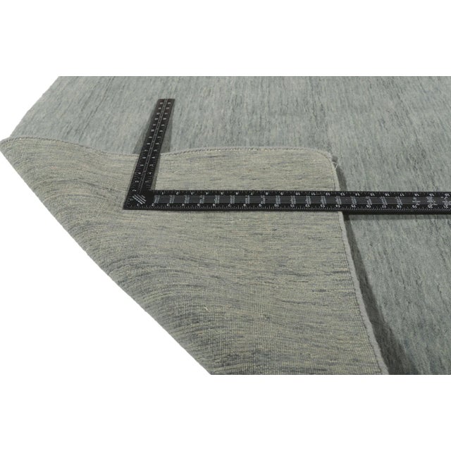 Early 21st Century Modern Style Gray Area Rug - 08'01 X 09'11 For Sale - Image 5 of 9