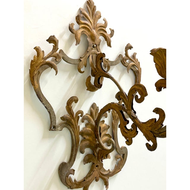 Neoclassical Large Pair Venetian Gilt & Polychromed Tole Candle Sconces Italy, circa 1890s For Sale - Image 3 of 18