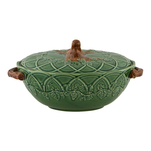 Bordallo Pinheiro Woods Tureen Deer - 100 oz For Sale