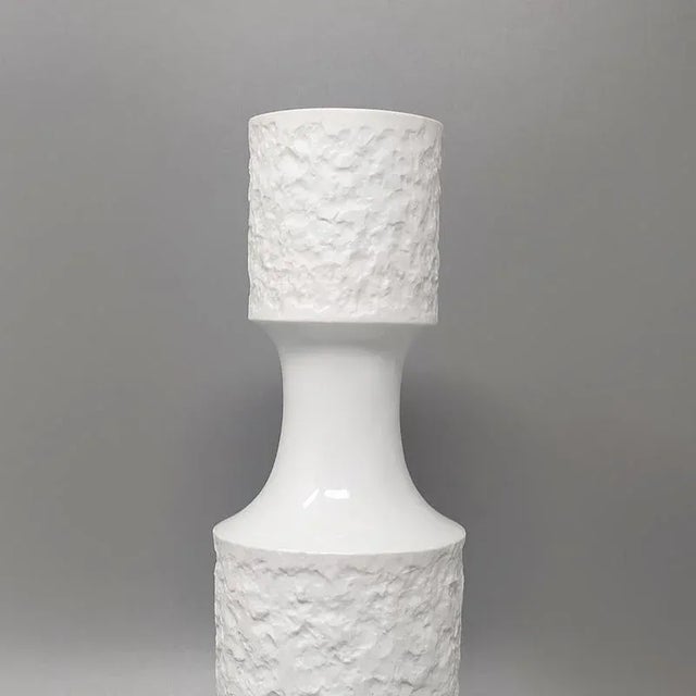 1970s Stunning Space Age White Vase in Bavarian Porcelain. Made in Germany The shape of this vase is amazing, so 70s...