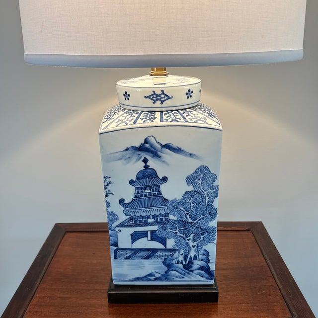 This large, high-end Frederick Cooper table lamp features Asian landscape scenes with pagodas & bridges in vibrant blue on...