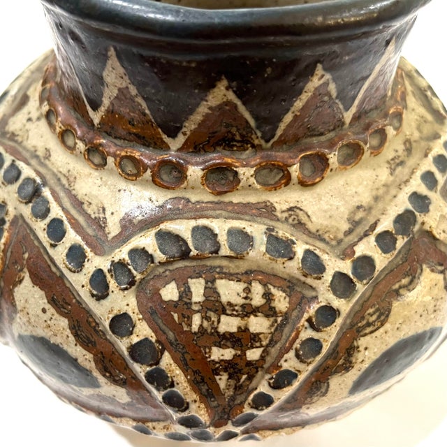 1970's South African Rorke's Drift Stoneware Pottery by Mirriam Rhumaro For Sale - Image 4 of 9